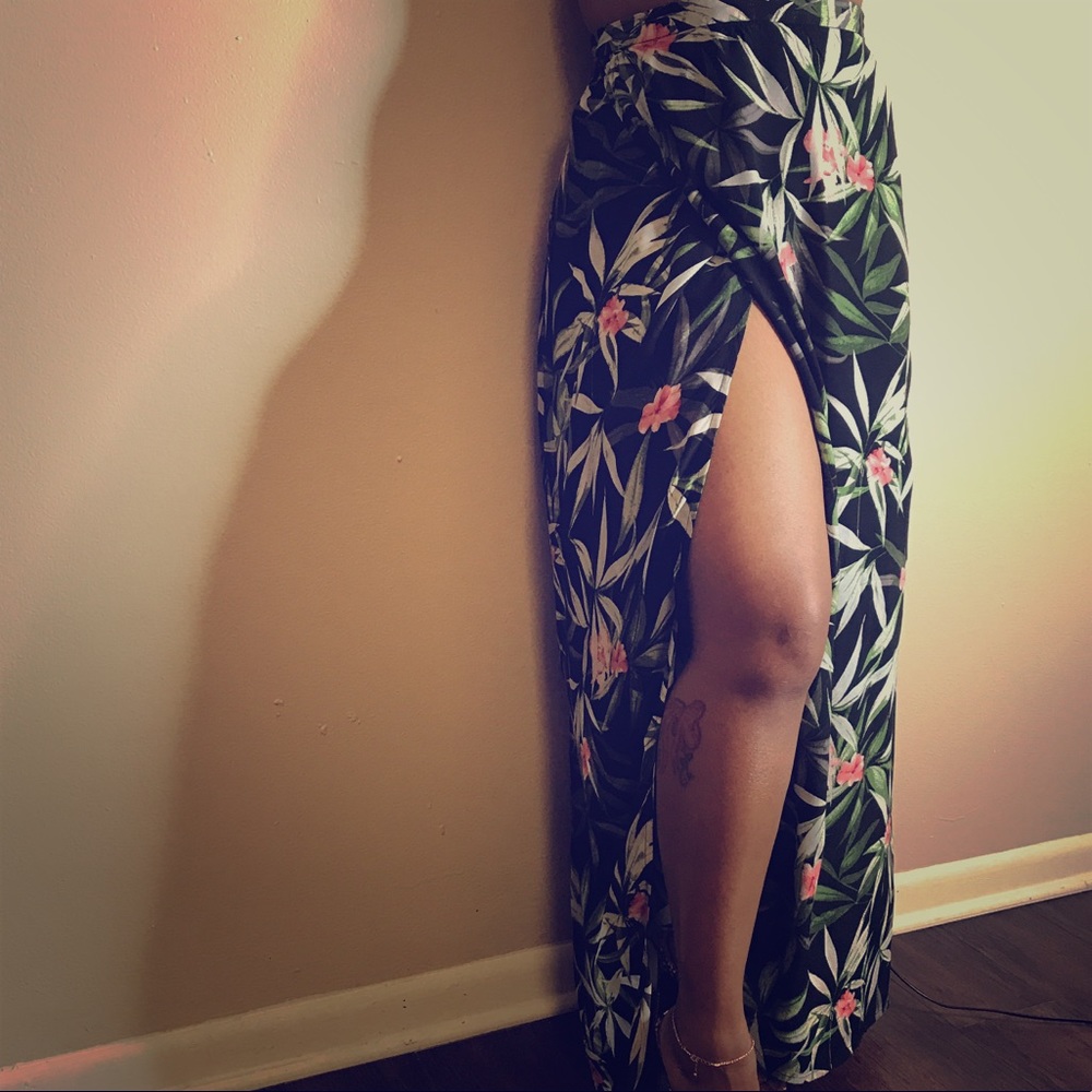 Floral wrap style skirt